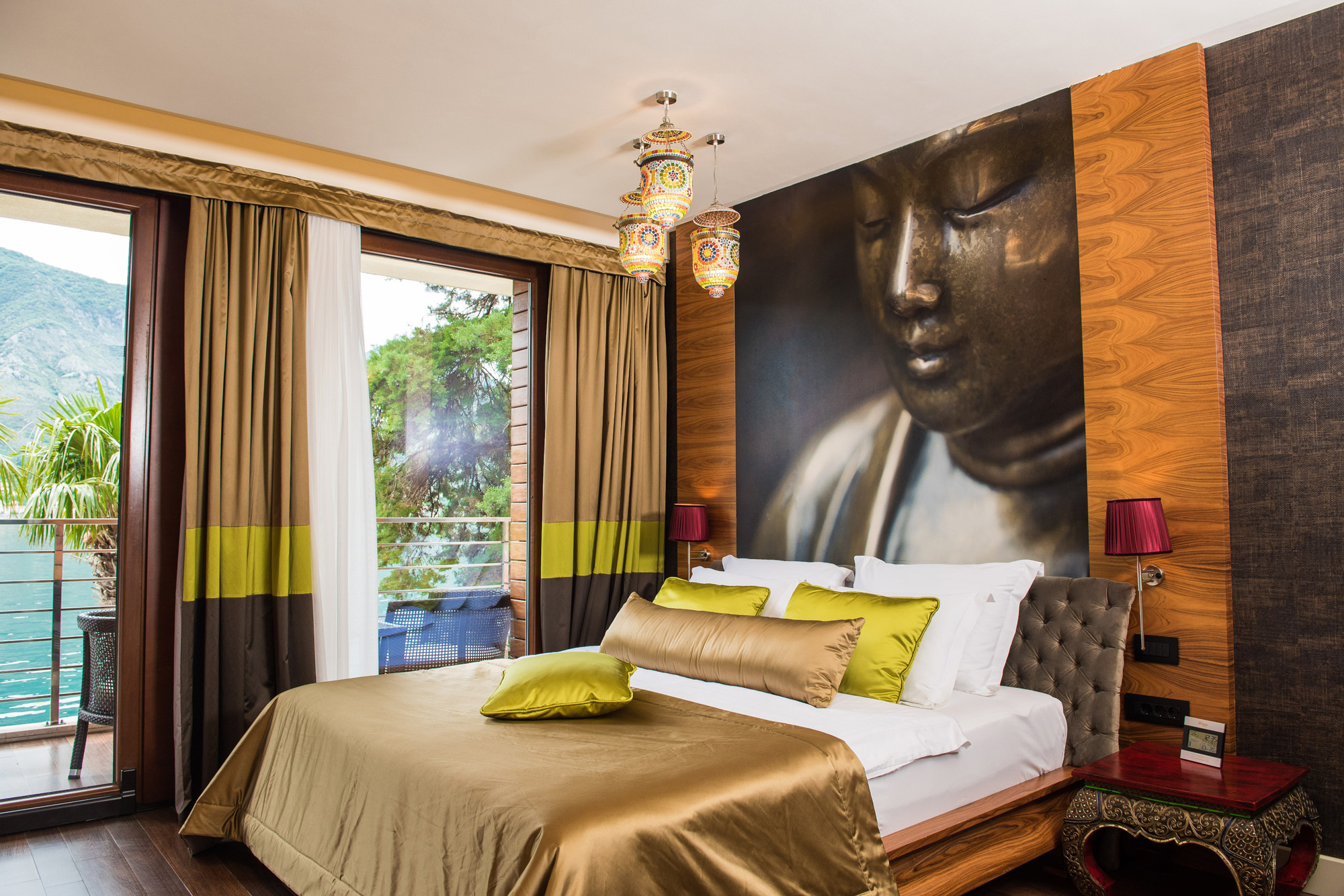 room 202 executive (1)